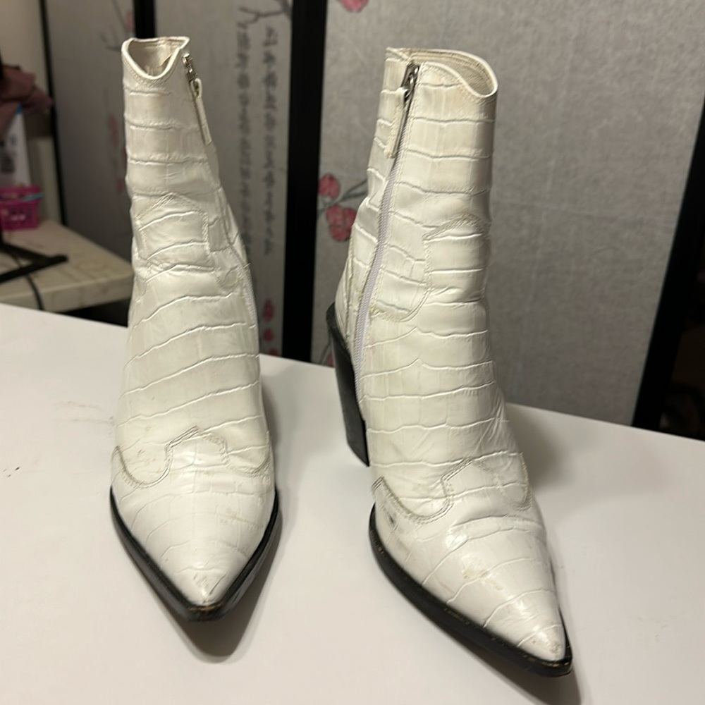 Top Shop White Gator Cowboy Boots size 40